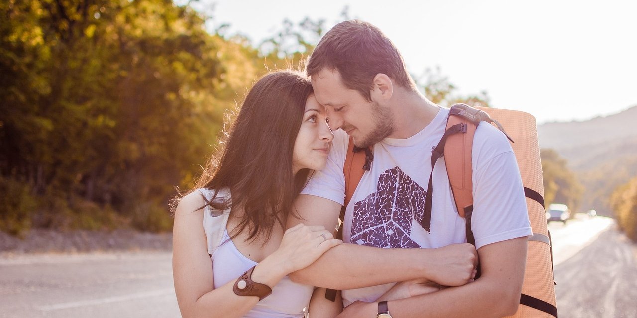 Женщина после 16 лет отсутствия личной жизни пошла на свидание и оно закончилось через несколько минут (Фото: StarFlames/Pixabay)