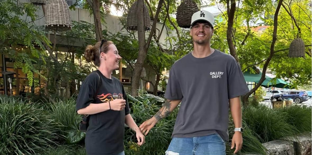 Анна и ее жених решили переоборудовать гараж на временное жилье (Фото: annajayyyne/TikTok/скриншот)