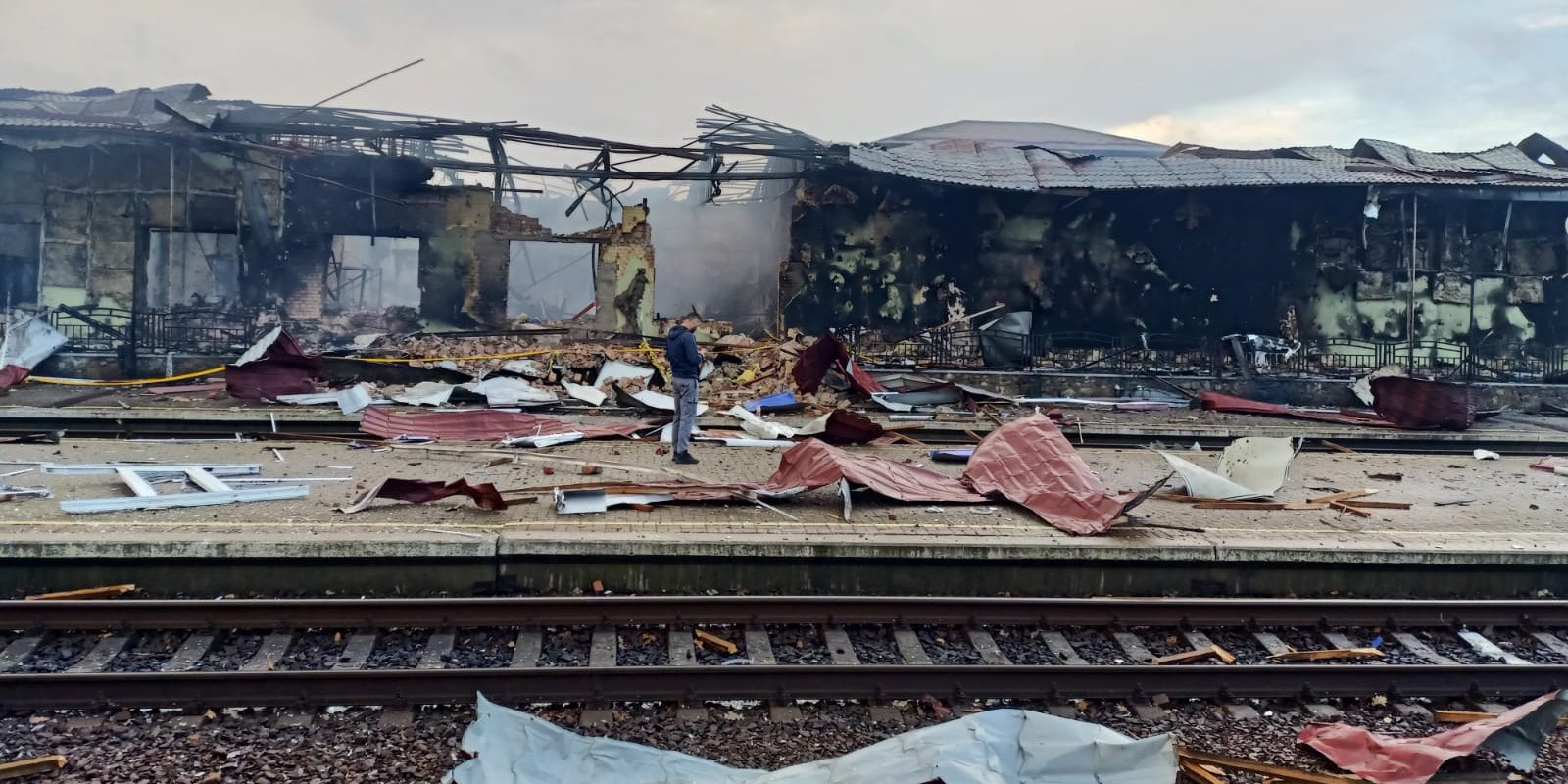 Бетіндегі кептірілген сперматозоидтар