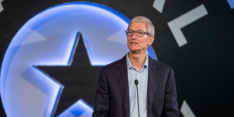 Генеральный директор Apple Тим Кук (Фото: Общественный колледж Остина)