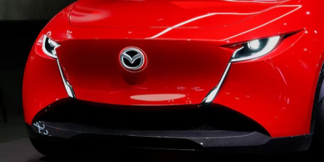 MAZDA VISION X-COMPACT (Фото: REUTERS/Manami Yamada)