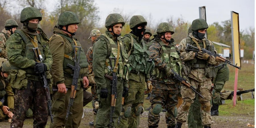 Conscripted Russian reservists drills at the training ground in Donetsk Oblast, October 2022 (Photo: REUTERS/Alexander Ermochenko)