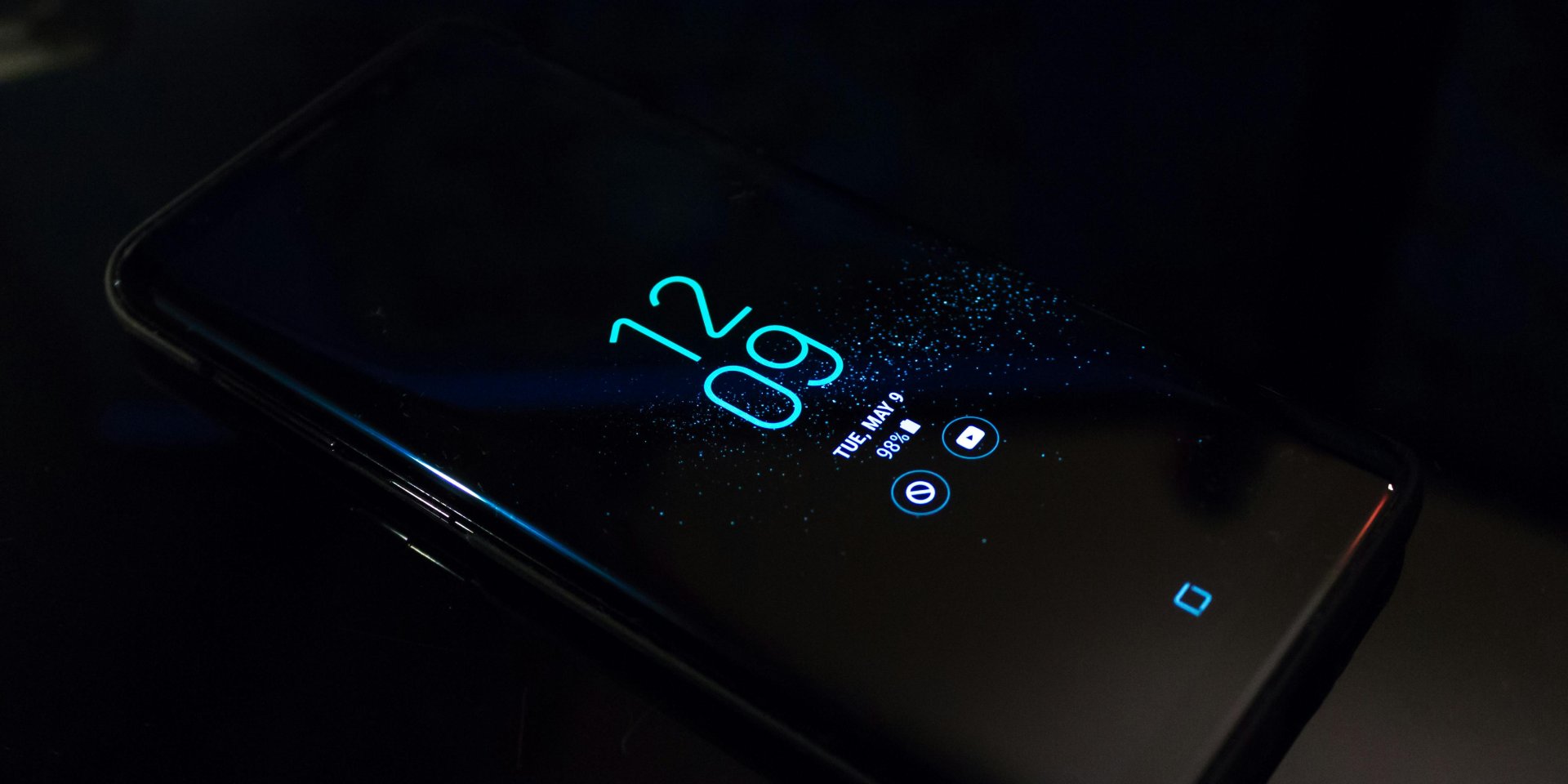 Смартфон (Фото: pexels.com)