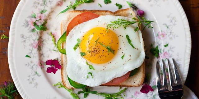 Пропущений сніданок не впливає на працездатність (Фото: unsplash)