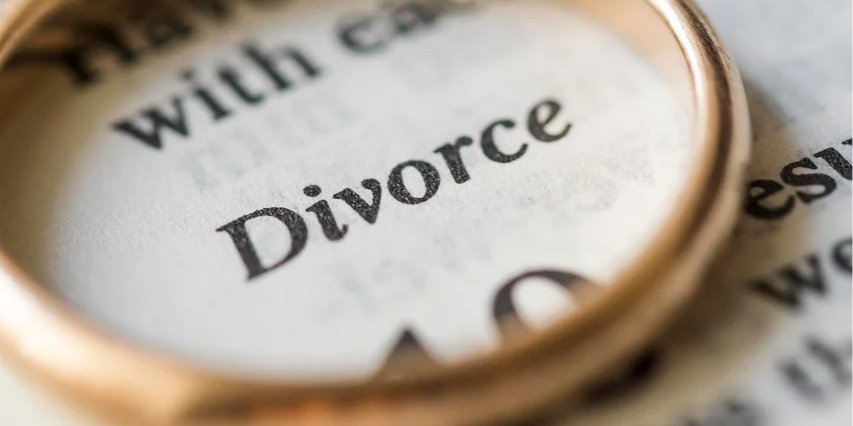 Женщина знает об изменах своего чолвоика, но ничего не делает, бр ей жаль любовницу (Фото: thedivorcelawfirm/Pixabay)