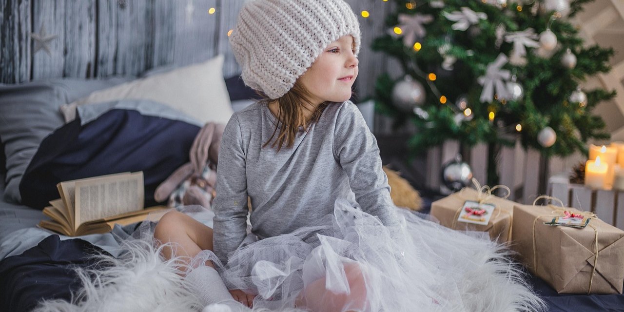 Британка пожертвовала свои карманные деньги на рождественские подарки (Фото: Pixabay)