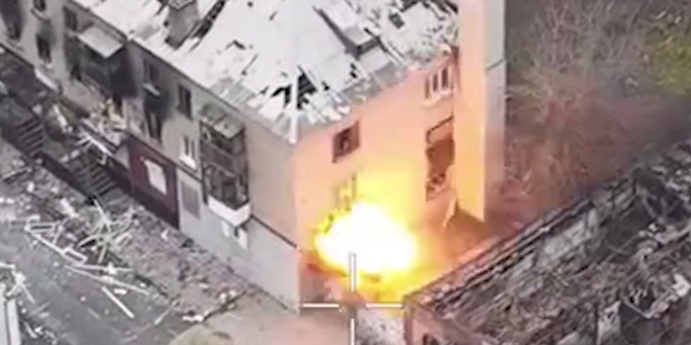 Street fighting in Pokrovsk, November 2025 (Photo: Video screenshot / 155th Anna of Kyiv Mechanized Brigade / Telegram)