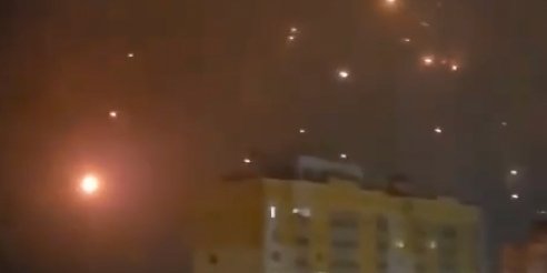 Обломки дрона над российским городом Орел, 13 ноября 2025 года (Фото: Скриншот видео / Exilenova+)