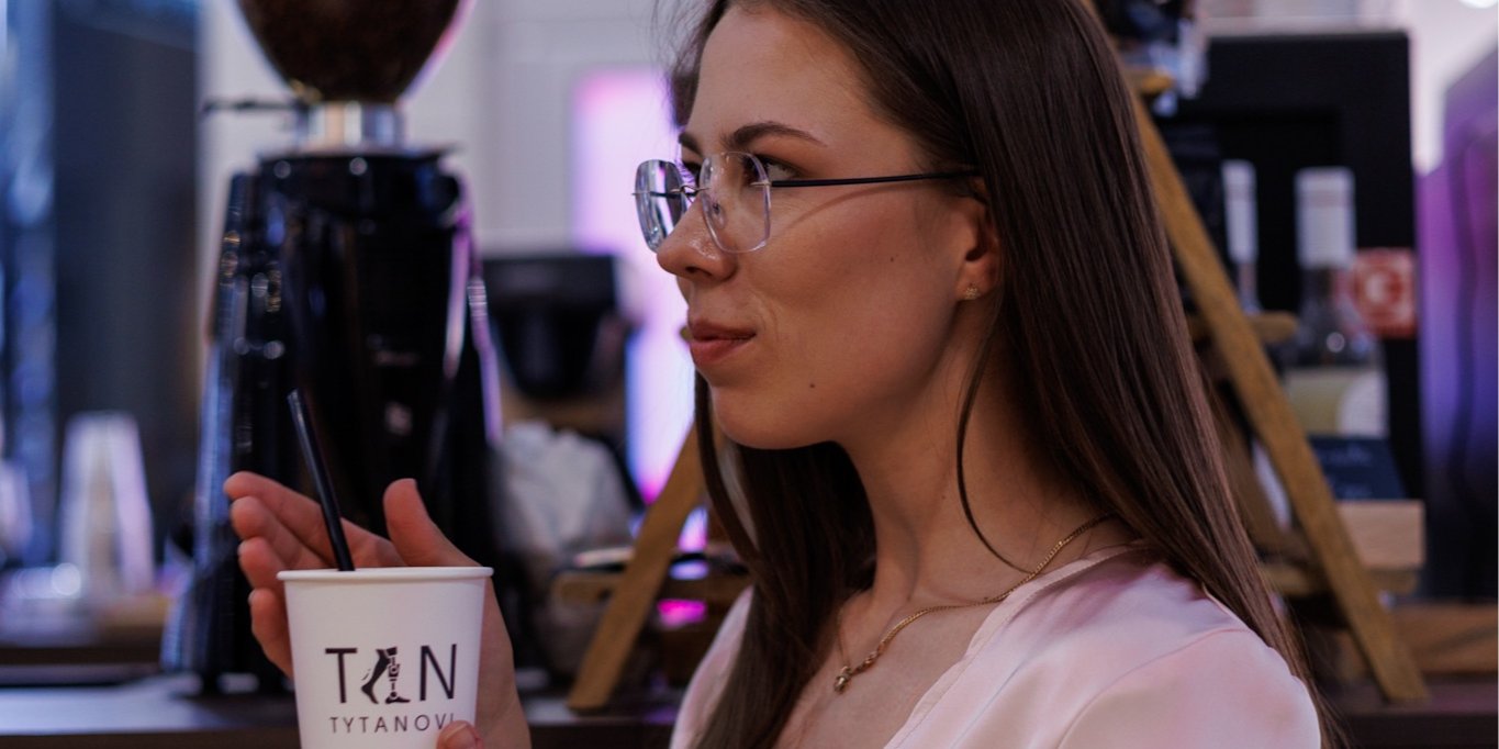 Елена, основательница львовской кофейни Титановые (Фото: Предоставлено Еленой, основательницей кафе Титану)