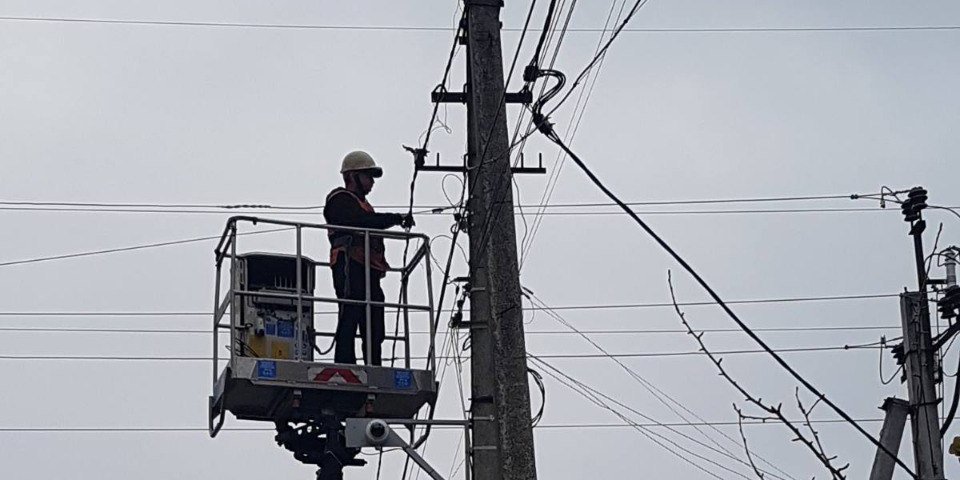 Херсон частично обесточен в&nbsp;результате российского обстрела, возможны перебои с&nbsp;водоснабжением