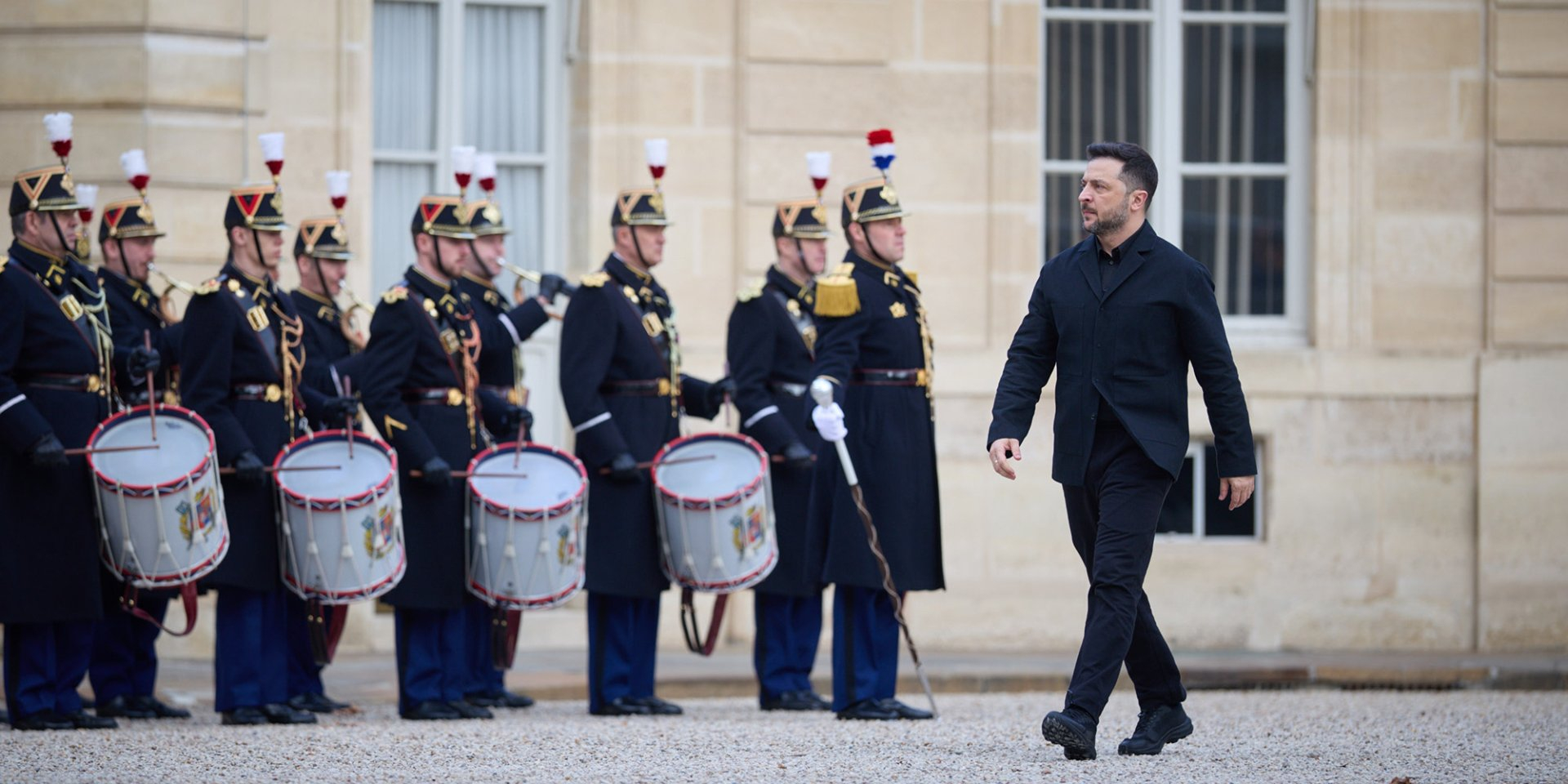 Amid the corruption scandal, President Volodymyr Zelenskyy visited France, where he signed a major defense cooperation agreement. (Photo: Permanent Special Review Platform of Ukraine)