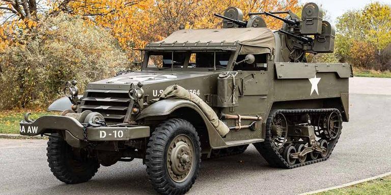 Военную технику времен Второй мировой продадут на аукционе в Англии (Фото: handh.co.uk)