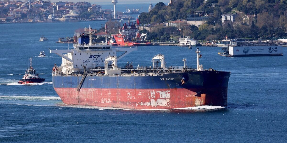 Russian crude exports drop 15–20% due to new U.S. sanctions (Photo: REUTERS/Yoruk Isik)