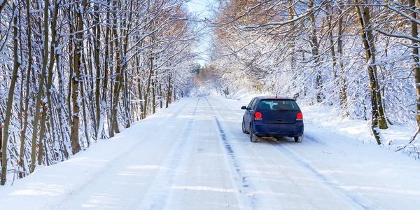 Автомобіль взимку (Фото: depositphotos.com)