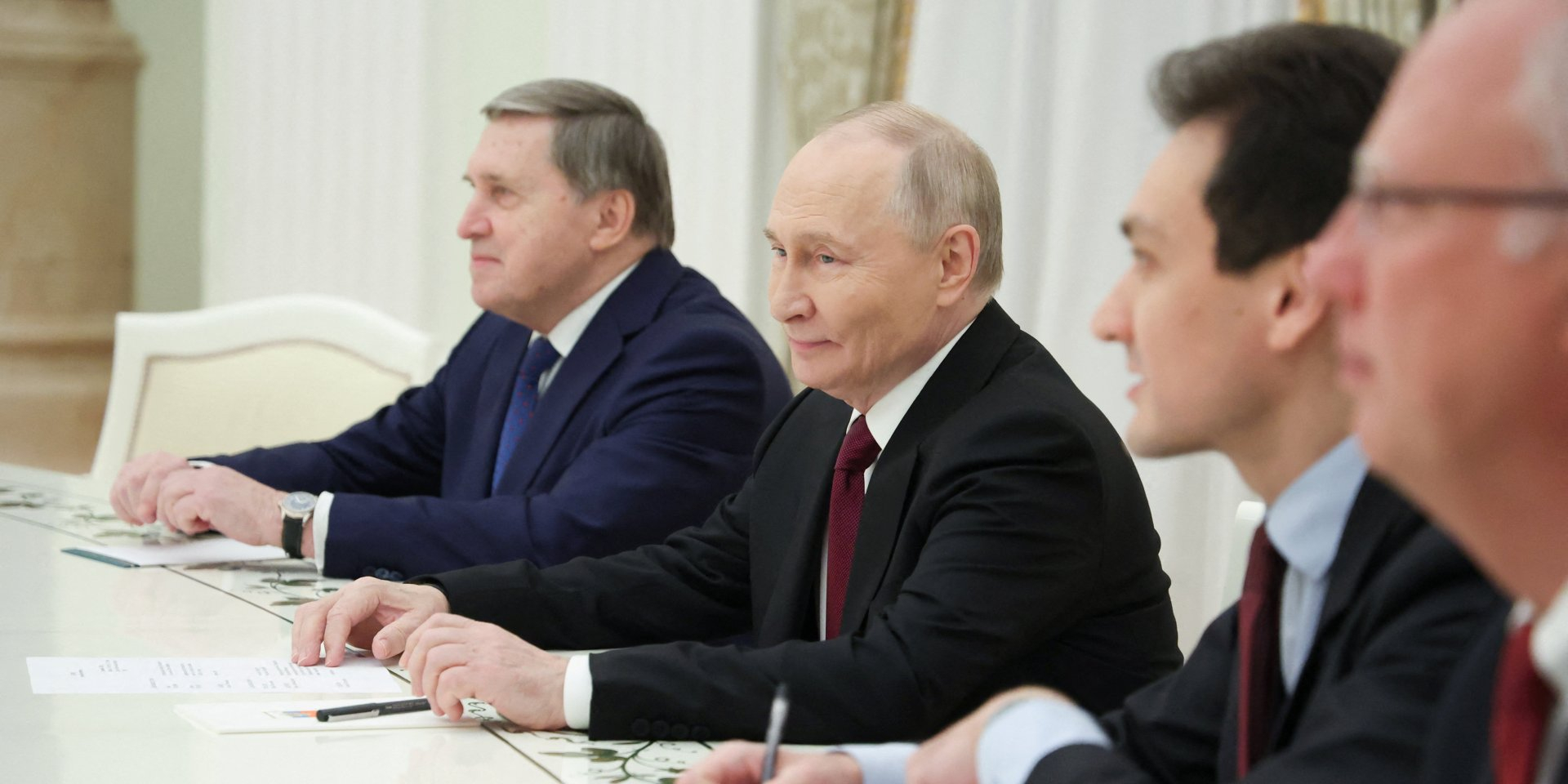 Russia feigns disinterest in return to G7 (Photo: Sputnik/Alexander Kazakov/Pool via REUTERS)