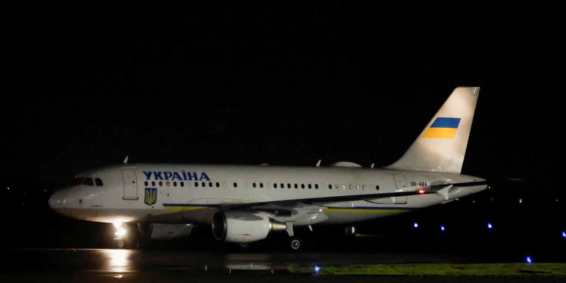 President Volodymyr Zelenskyy’s plane landed in Dublin, Ireland (Photo: REUTERS/Clodagh Kilcoyne/Pool)