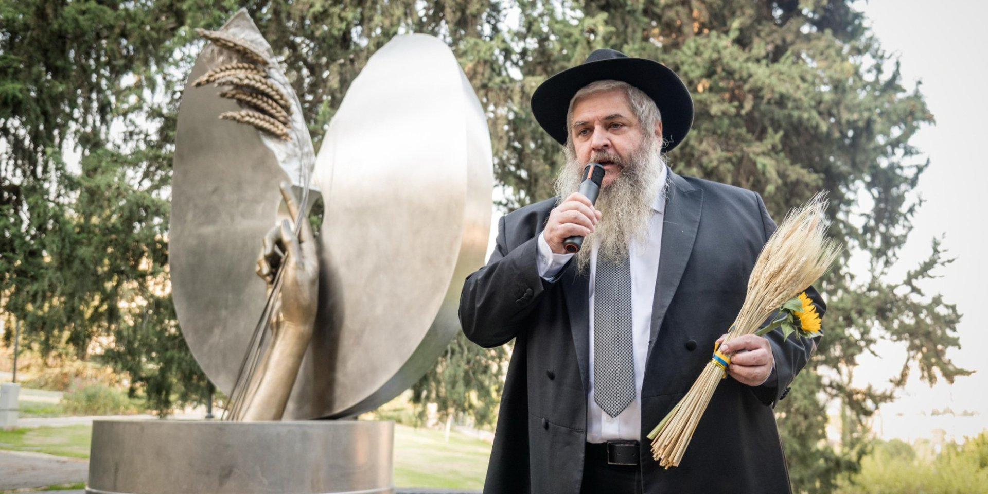 Monument to the victims of the 1932–1933 Holodomor famine in Ukraine (Photo: Eduard Kryzhanivskyi (MFA of Ukraine))