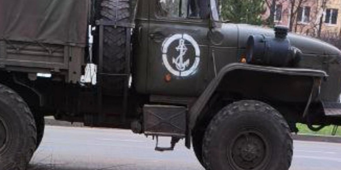 &laquo;Большим крюком&raquo;. Зафиксирована новая переброска российских морпехов на&nbsp;Гуляйпольское направление, Андрющенко указал на&nbsp;нюанс