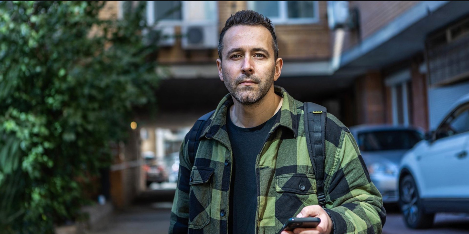 Эйфория того, кто выжил. Писатель-военный Артем Чех о&nbsp;&laquo;точке ноль&raquo;, &laquo;героизме&raquo; и&nbsp;героизме и&nbsp;привыкании к&nbsp;смерти&nbsp;&mdash; откровенный разговор с&nbsp;NV