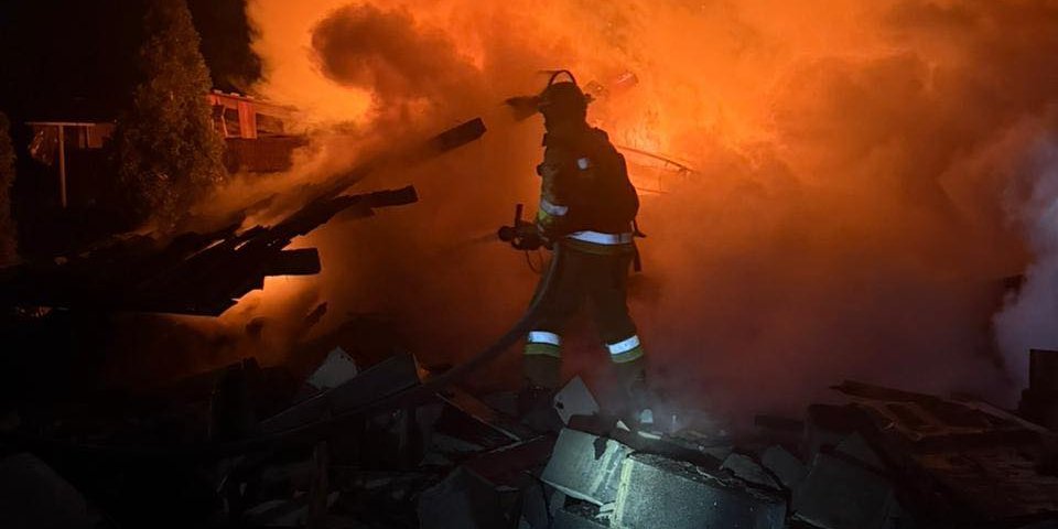 Онлайн ночных атак: в&nbsp;Славянске от&nbsp;удара КАБом пострадали шесть человек, в&nbsp;Новгород-Северском от&nbsp;удара шахеда погиб мужчина