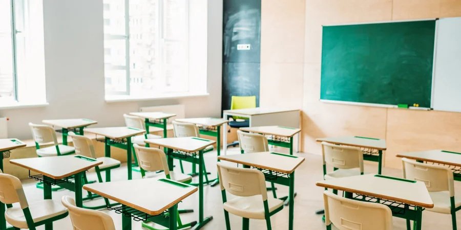 Во&nbsp;Львовском горсовете опровергли, что в&nbsp;детсаду ребенка якобы оставили без подарка из-за русского языка