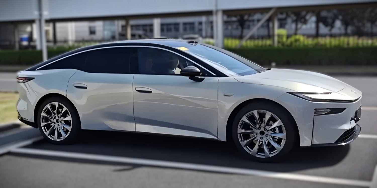 Toyota bZ7 (Фото: weibo.com)