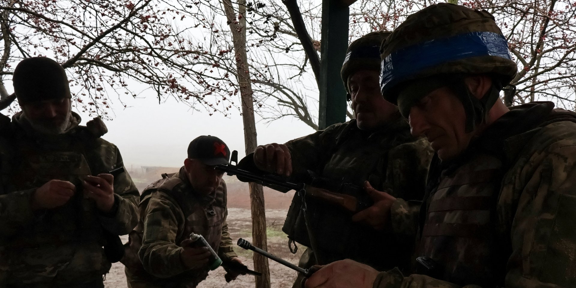 Defense forces continue to conduct combat operations in the Varvarivka area (Photo: Handout via REUTERS)