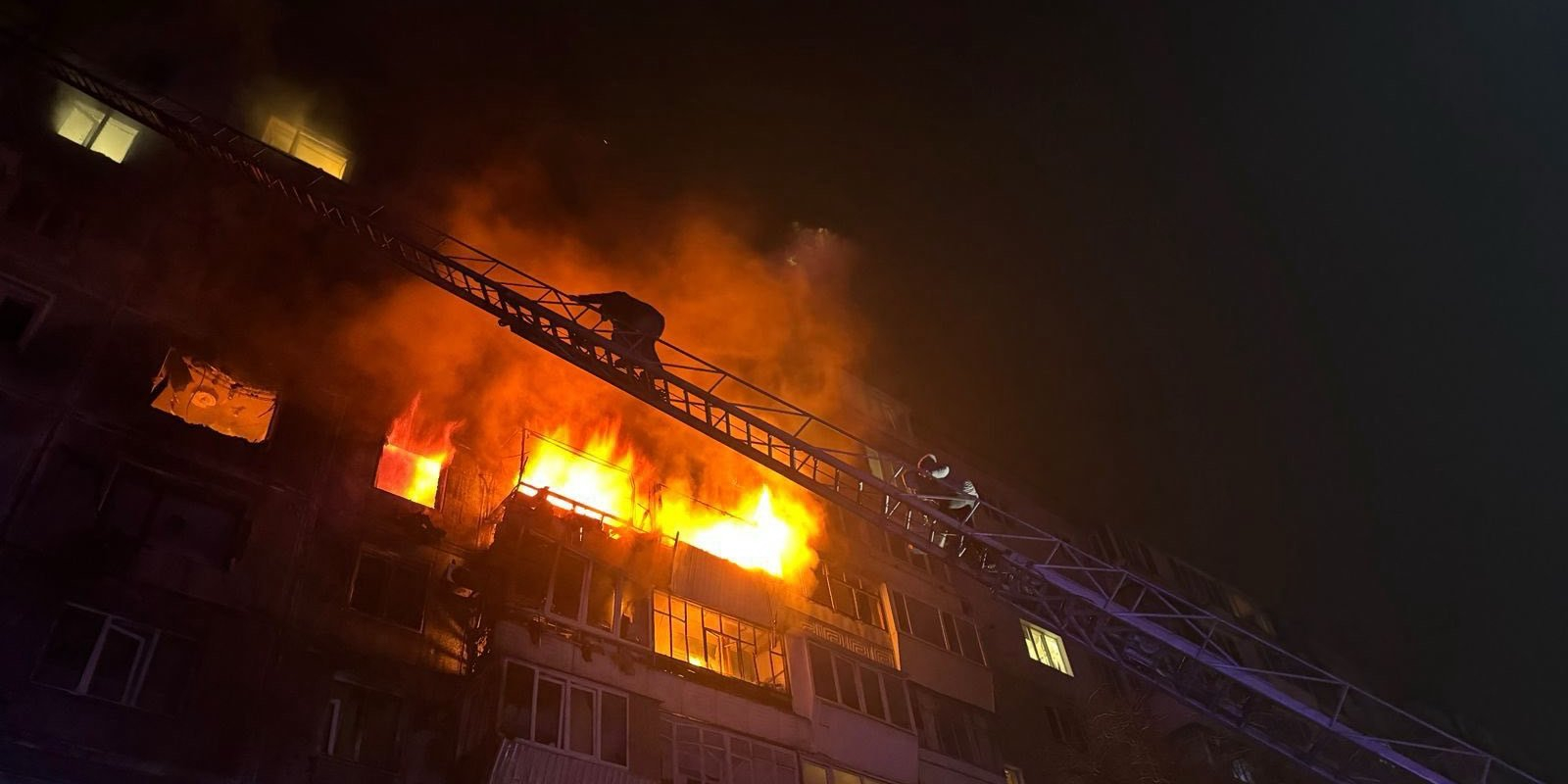 Aftermath of enemy shelling in Zaporizhzhya (Photo: Ukraine’s State Emergency Service in Zaporizhzhya)