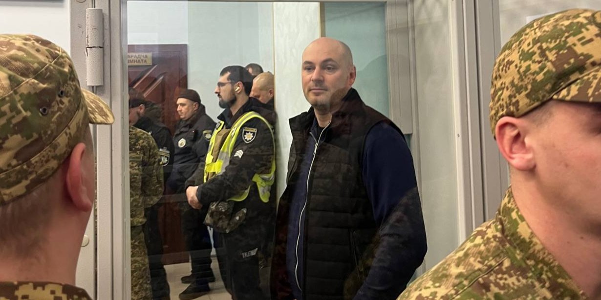 Детектив НАБУ Руслан Магамедрасулов у суді, 3 грудня 2025 року (Фото: Центр протидії корупції / Telegram)