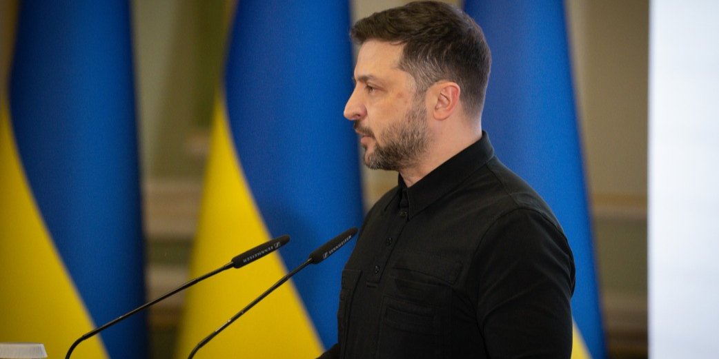 Президент Владимир Зеленский анонсировал референдум и&nbsp;ратификацию парламентом мирного соглашения из&nbsp;20 пунктов (Фото: Офис президента)