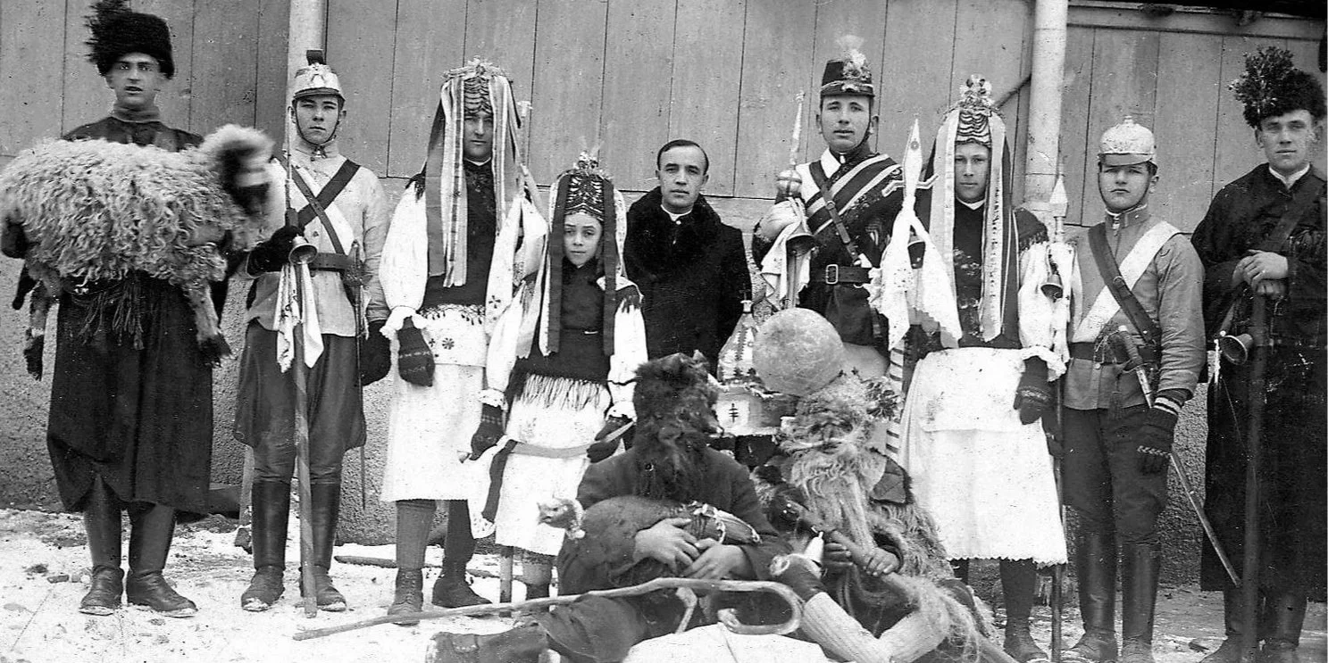 Vertep (nativity plays) in Velykyi Bychkiv village, Zakarpattya Oblast, 1920-1930 (Photo: From Vasyl Popovych archive)