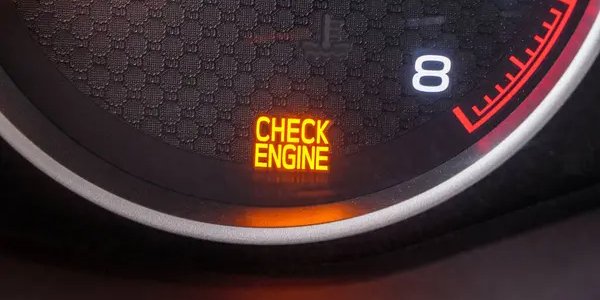 Check Engine (Фото: depositphotos.com)