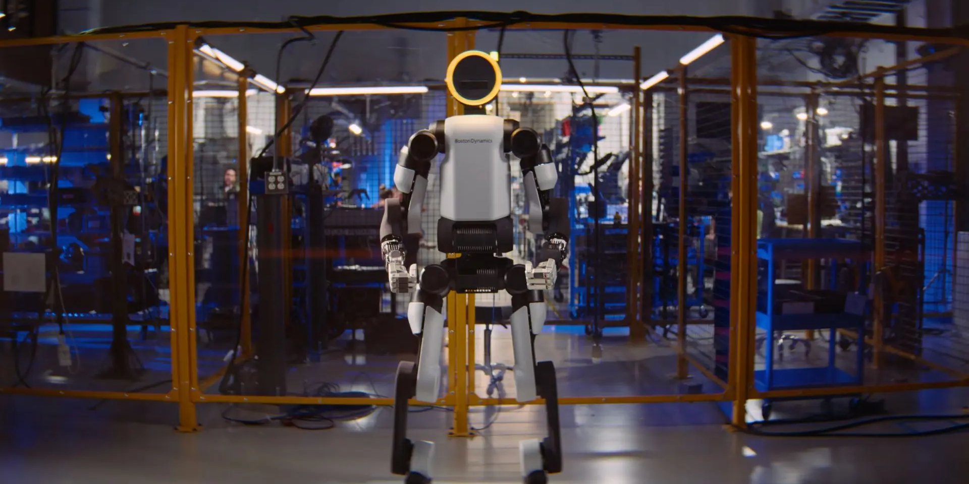 Робот Atlas отримав нагороду «Найкращий робот» на виставці CES 2026 (Фото: Boston Dynamics/YouTube)