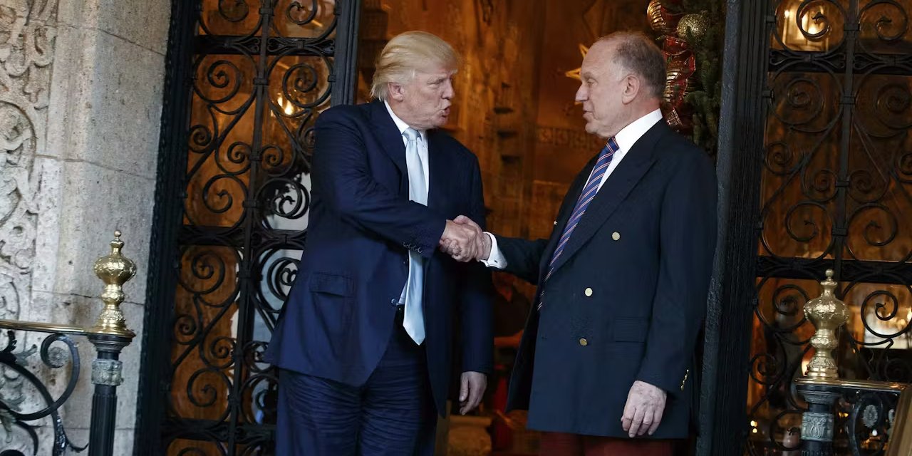 Дональд Трамп и Рональд Лаудер (Фото: Foto: Evan Vucci/AP/Ritzau Scanpix)