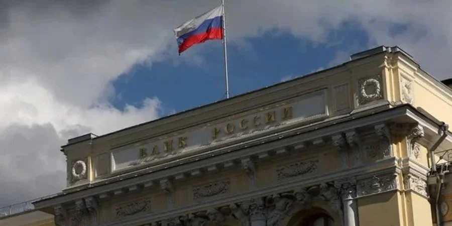 Kremlin turns payments into surveillance tool in occupied Ukraine