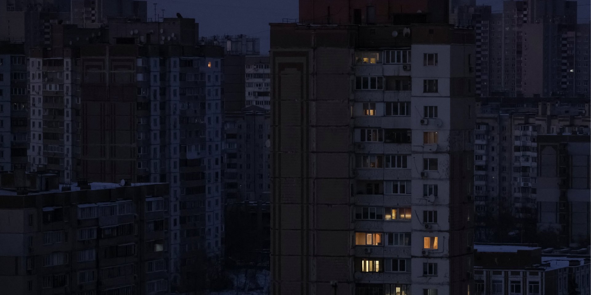 Вимкнення електроенергії в Києві, 10 січня 2026 року (Фото: REUTERS/Yan Dobronosov)