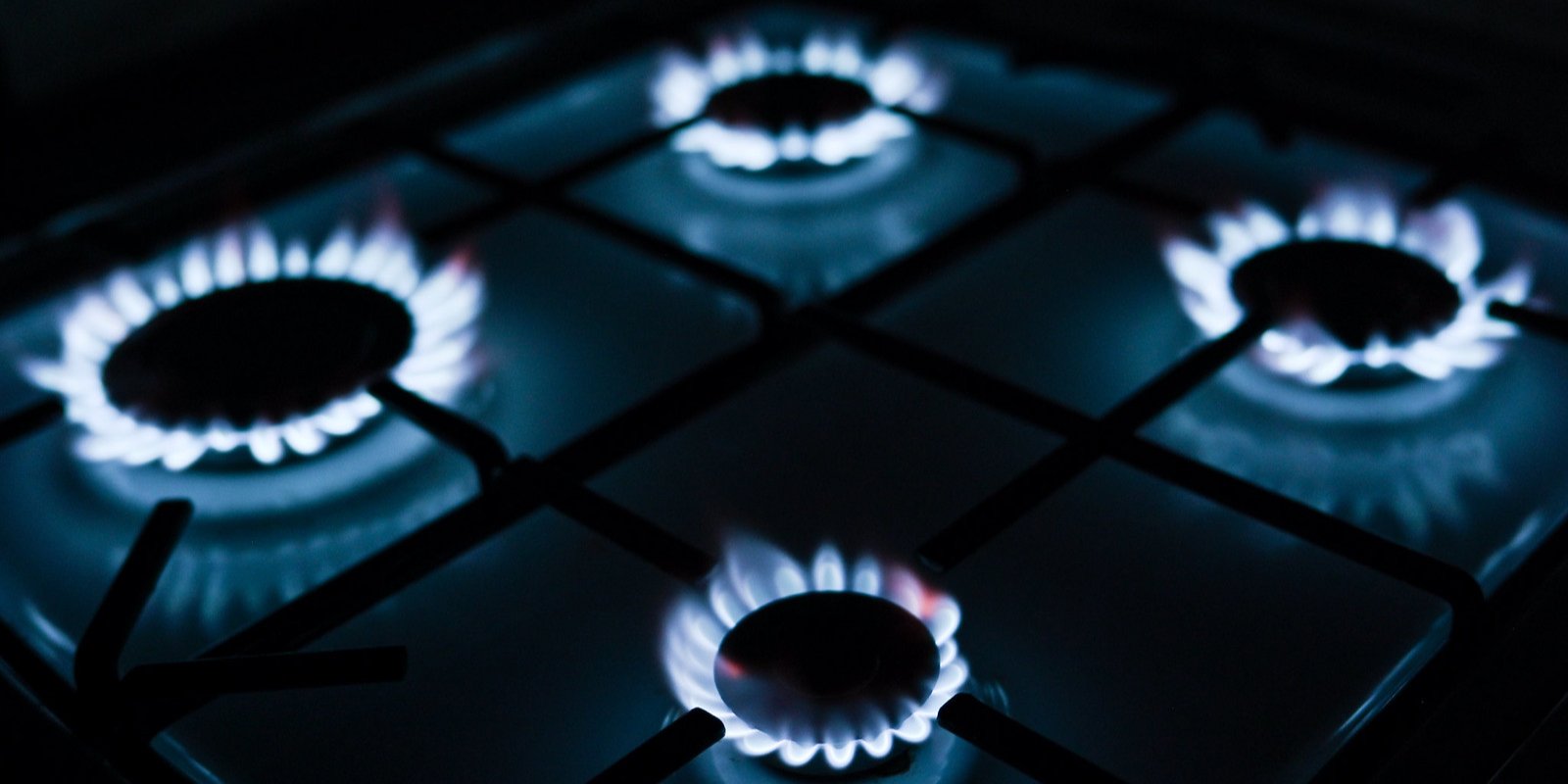 Споживання газу внаслідок похолодання в Україні, за оцінками експертів, зросло на 20% (Фото: Artur Widak/NurPhoto via Reuters)