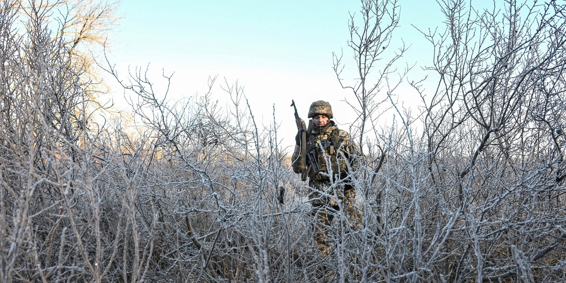 Професор ОʼБрайєн змальовує найімовірніший сценарій на полі бою цього року, аналізує українську та російську стратегії ведення війни, визначає основні фактори, які дозволять наблизити мир, а зрештою, щиро радить не покладатися більше на США ні як на партнера у цій війні, ні як на світового гегемона. (Фото: REUTERS)