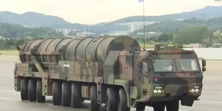Пускова установка балістичної ракети / скриншот з відео (Фото: Yonhap News / YouTube)