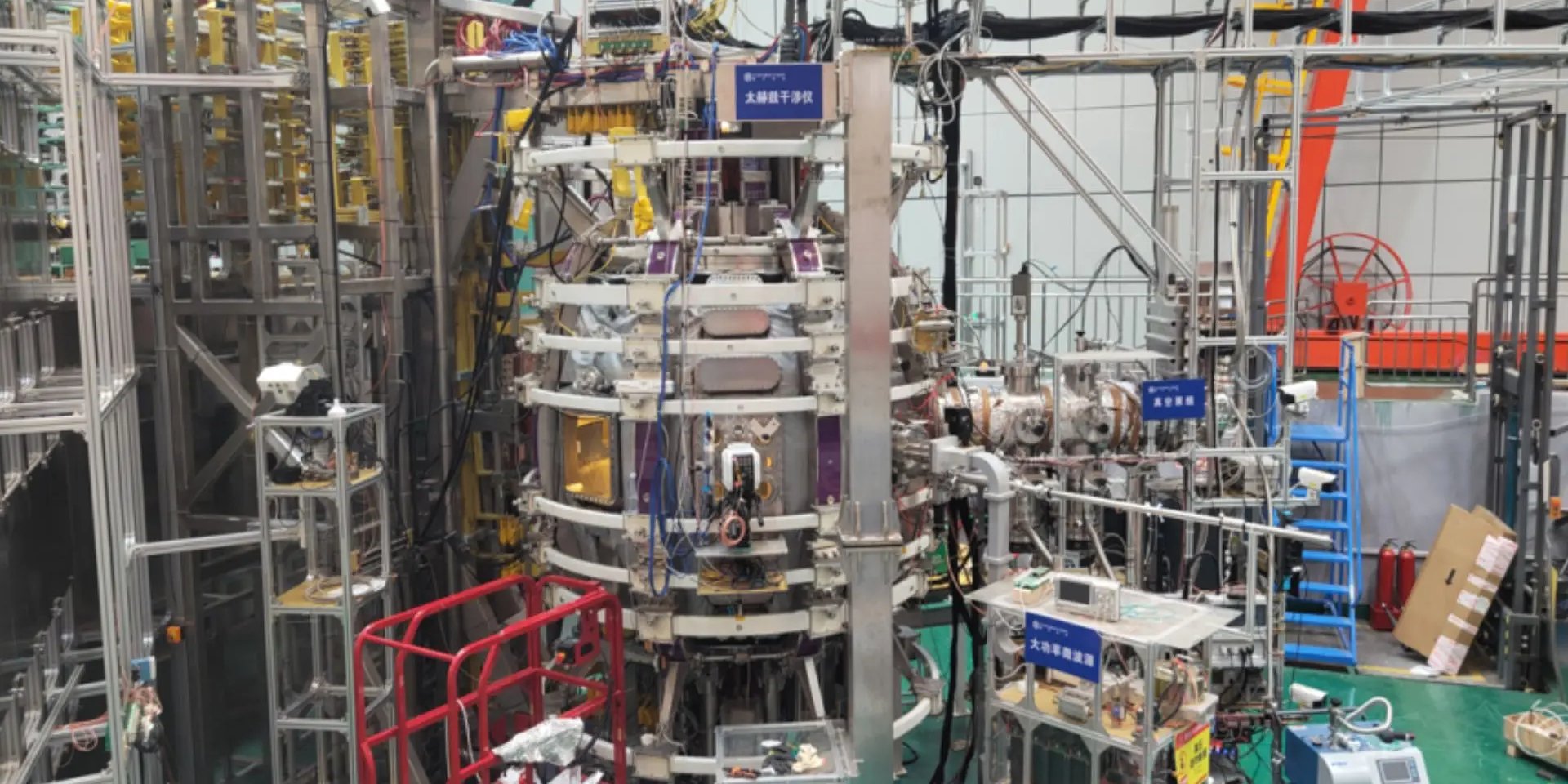 Експериментальний пристрій першого покоління Startorus Fusion — SUNIST-2 (Фото: Startorus Fusion)