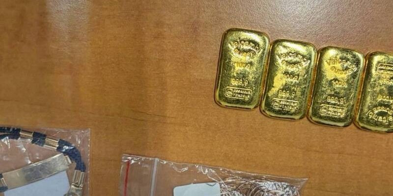 Украинки пытались вывезти за границу золото (Фото: ГПСУ)