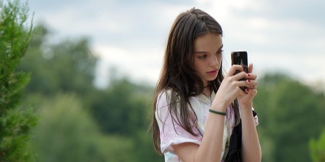 Общие расходы пользователей на мобильное ПО в прошлом году достигли примерно 85 миллиардов долларов (Фото: pixabay)