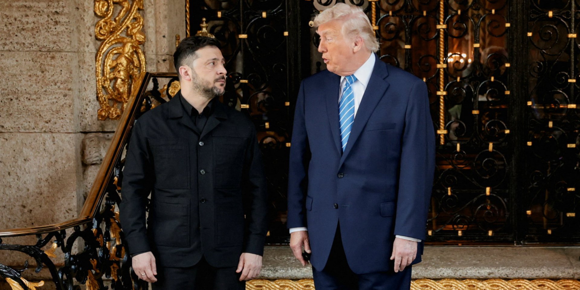 Президент Украины Владимир Зеленский и президент США Дональд Трамп в клубе Mar-a-Lago в Палм-Бич, Флорида, 28 декабря 2025 год (Фото: REUTERS/Jonathan Ernst)