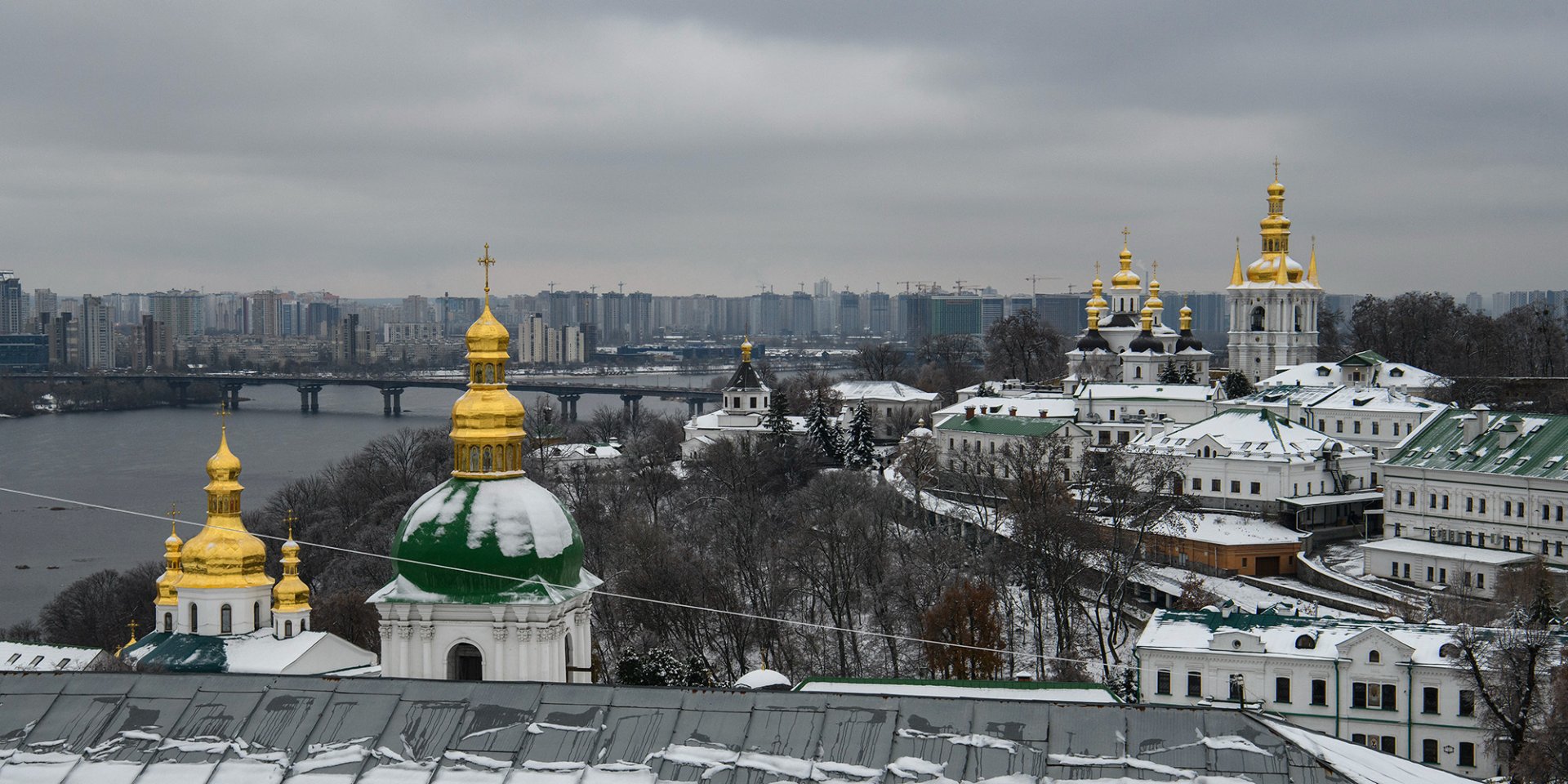 У&nbsp;Києво-Печерській лаврі пошкоджень зазнали корпуси № 66 та № 67 (Фото: Maxym Marusenko/NurPhoto via Reuters)