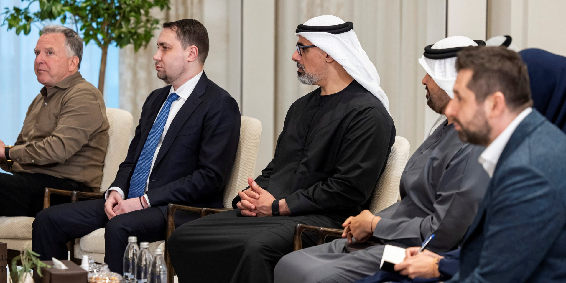 Kyrylo Budanov, head of the Presidential Office, at talks in Abu Dhabi alongside Steve Witkoff, Trump's special representative (left) (Photo: Hamad Ryan Carter/UAE Presidential Court via REUTERS)