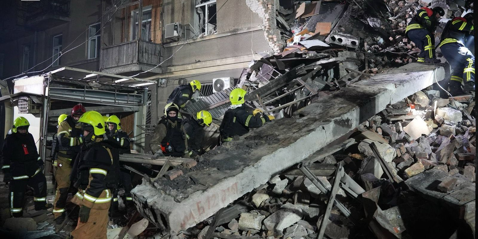 The aftermath of night attack on Odesa (Photo: SES in Odesa Oblast)