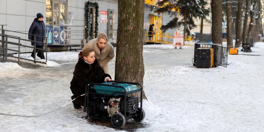 Втома працівників — одна з головних проблем економіки в період енергетичної кризи (Фото: REUTERS/Thomas Peter)