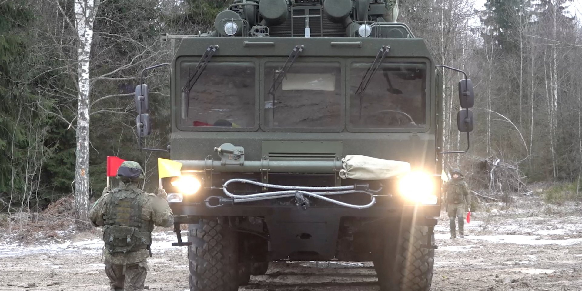 China helps Russia build Oreshnik missiles with machines and microchips ...