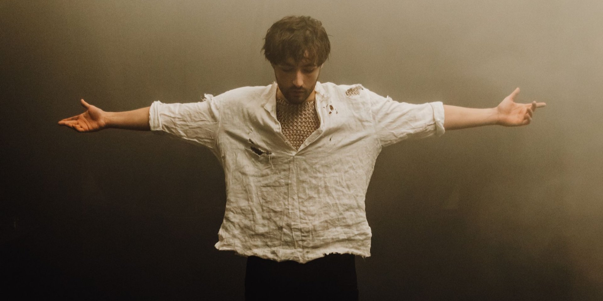 Кадр из клипа Герцb (Фото: пресс-служба KHAYAT)