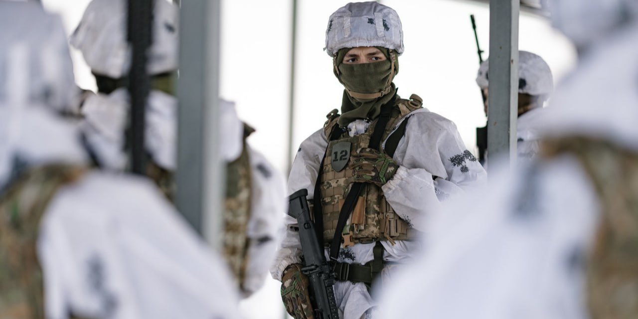 Заняття на полігоні для контрактників 18−24 років (Фото: t.me/brigada92_war)